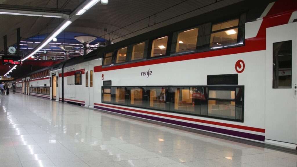 Así puedes obtener el abono gratis de Renfe para viajar en Cercanías