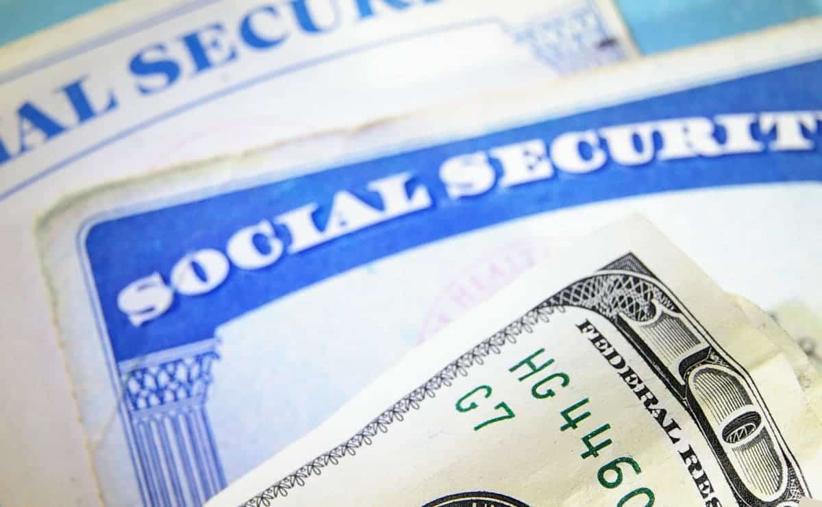 In June there are some irregularities in the Social Security schedule payment