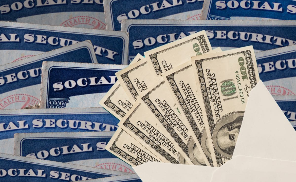 Why is there an extra Social Security check in August 2024?