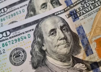 The truth behind the $100 bills that will cease to circulate in the U.S.