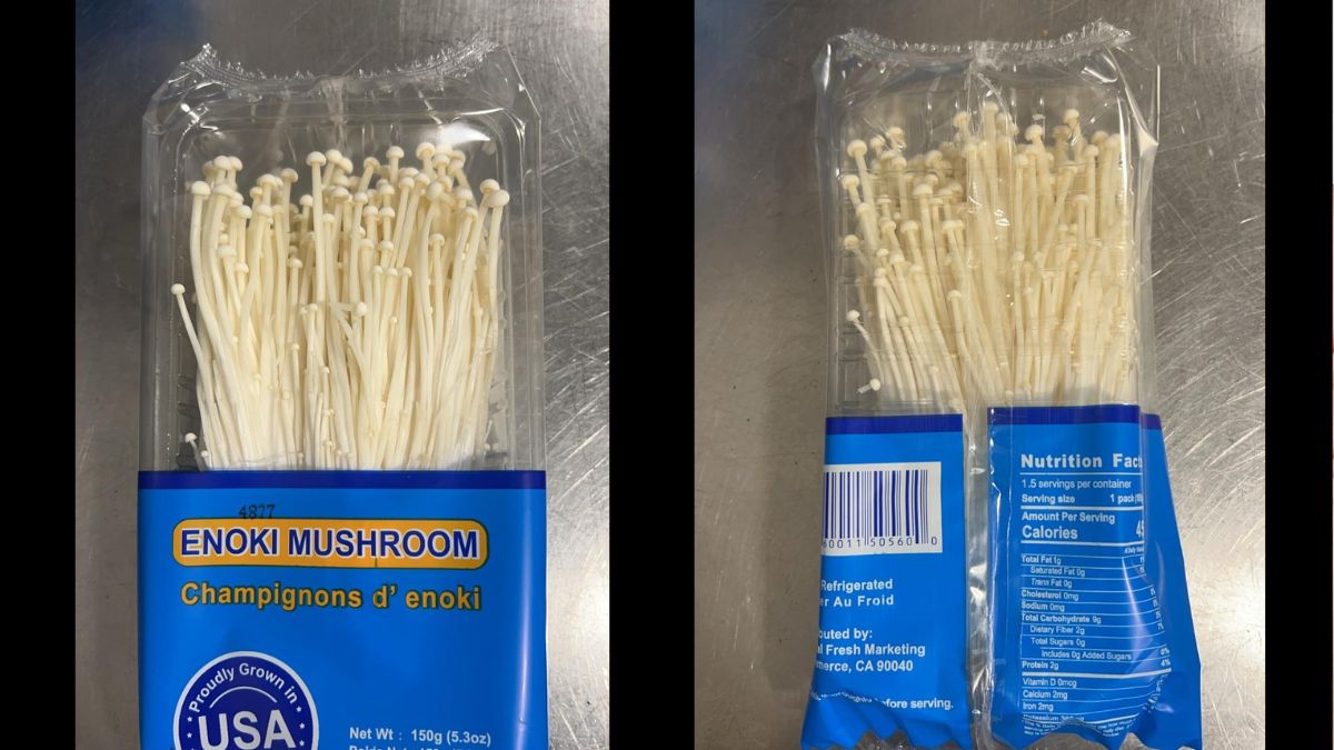 Este es el producto que la FDA ordenó retirar de todas las sucursales de Walmart: Enoki mushrooms from Taiwan