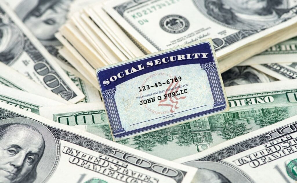 Find out why the Social Security is sending the next check with the COLA in two weeks