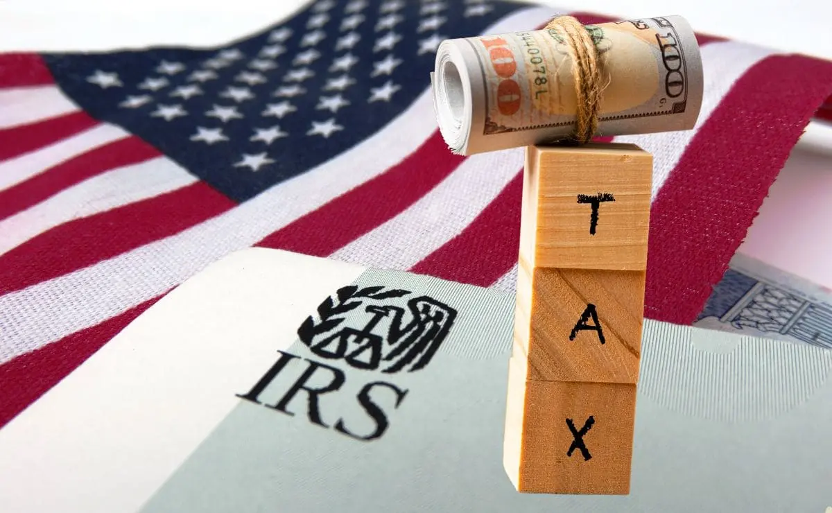 In 2025 thousands of Americans will pay less taxes with new IRS Tax Brackets