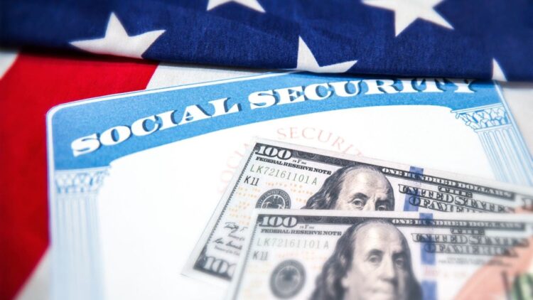 Retirees and people with disabilities will get this increase in their Social Security checks in 2025