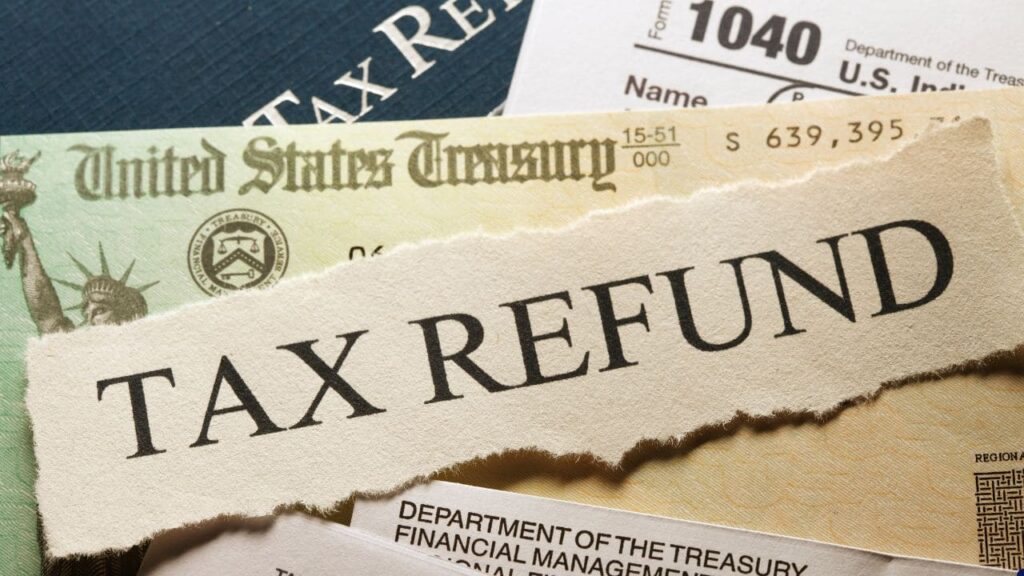 Tax Refund is going to arrive soon to some americans that send the Tax Return to the IRS