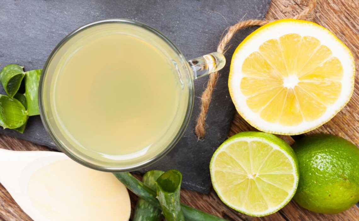 Beber jugo de limón ayuda a reducir los niveles de triglicéridos en sangre