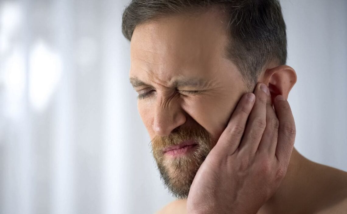 La pérdida de audición y el tinnitus son comunes en los supervivientes de cáncer