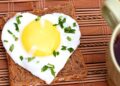 Cómo afecta comer huevo al colesterol alto