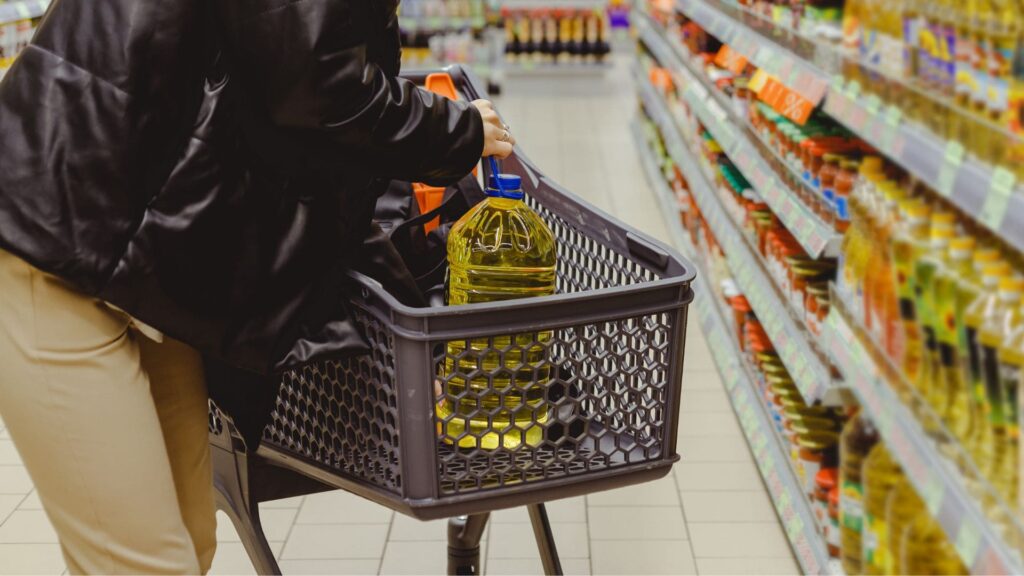 Aceite de oliva virgen extra en supermercado