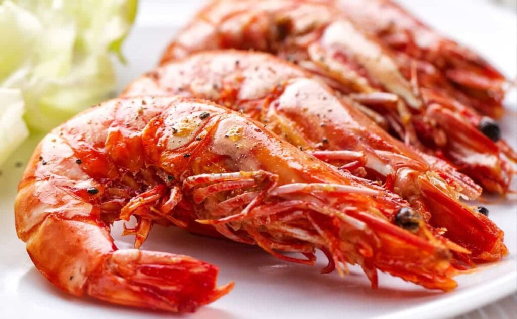 Comer cabeza de langostino aumenta niveles de Acido Urico