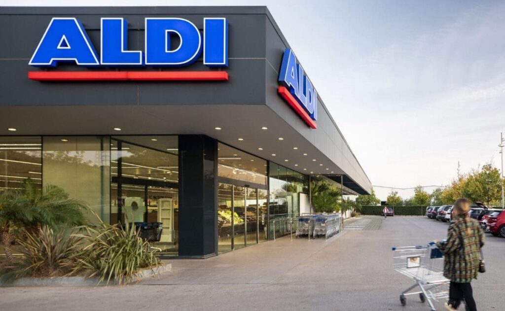 Manta brilla en la oscuridad Aldi