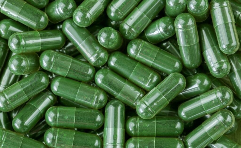 Espirulina en cápsulas