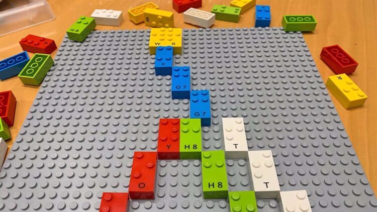 Piezas de LEGO en Braille