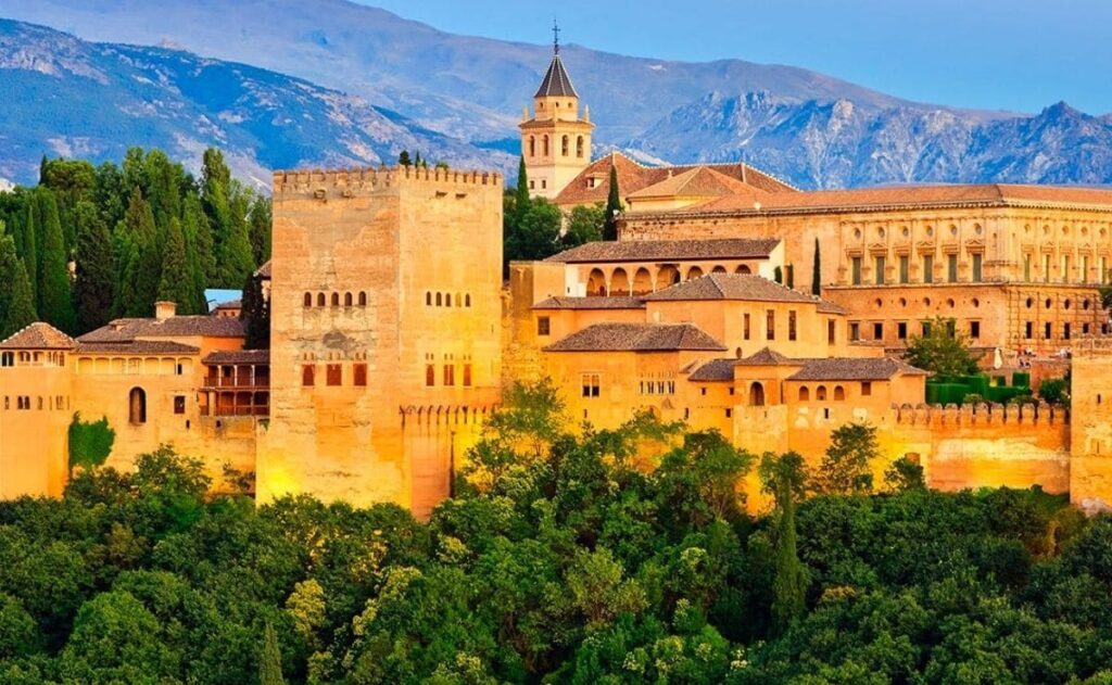 Viaja a Granada con el Programa de Turismo del IMSERSO por menos de 200 euros