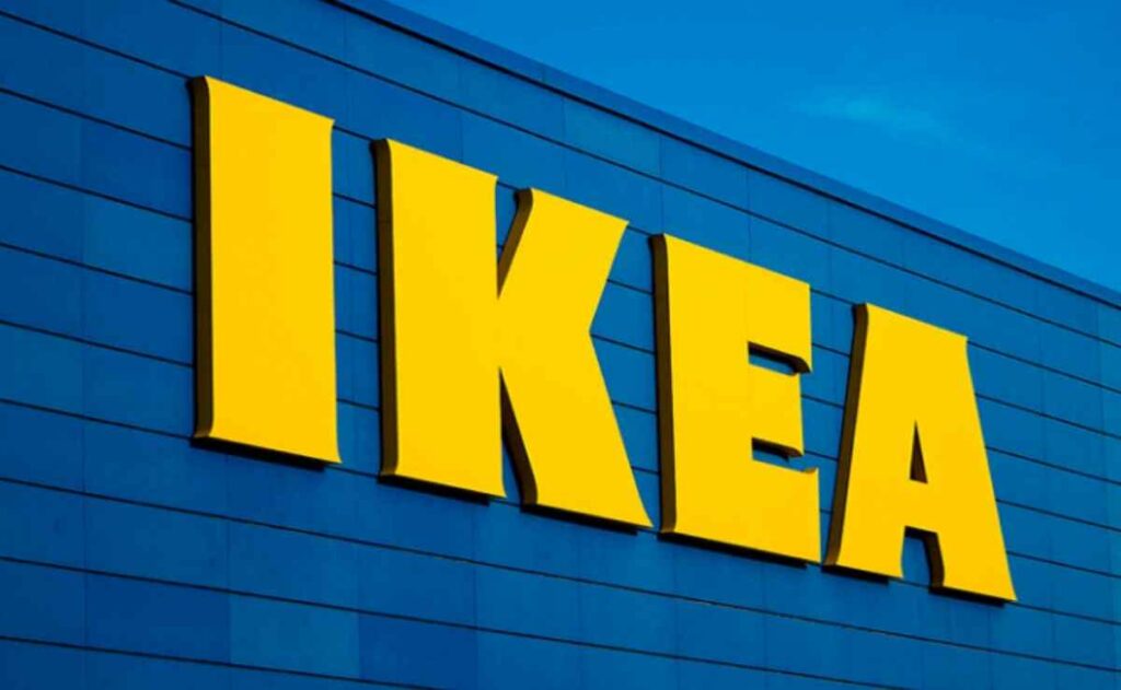 Ikea moderniza tu cuarto de baño con una luz LED tirada de precio