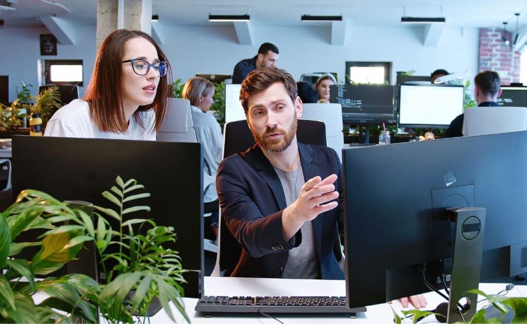 Jornada laboral en España./ Licencia Adobe Stock