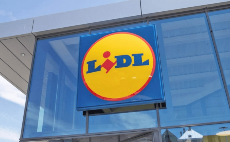 Exterior de una tienda Lidl