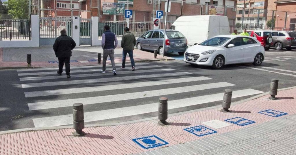 Leganés adapta pasos de peatones para niños con autismo