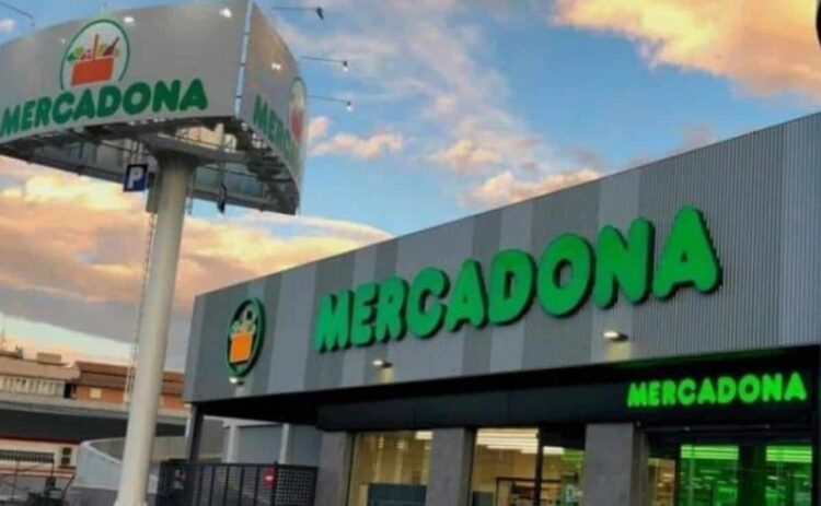 El producto de Mercadona para eliminar la grasa de tu cocina