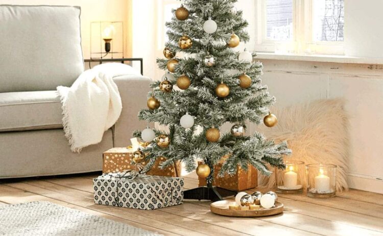 El árbol de Navidad en oferta de Aldi