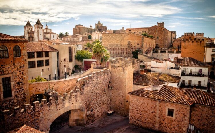 Vista aérea del centro de Cáceres, ciudad situada en Extremadura