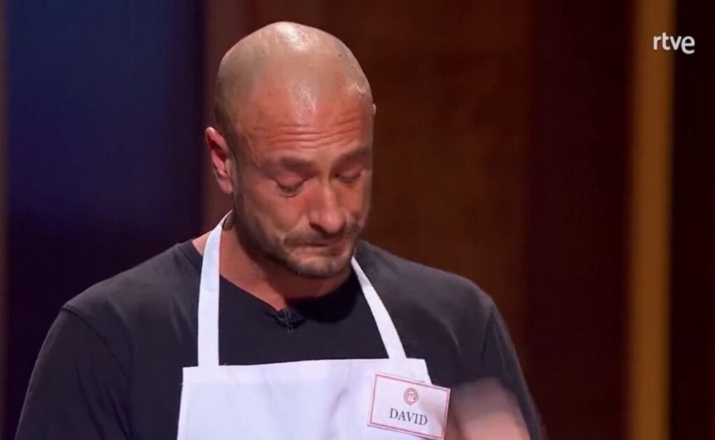 David, emocionado al contar su historia en MasterChef