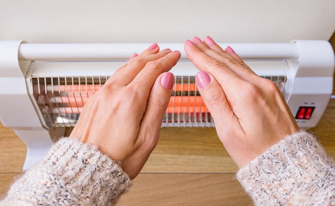 Este truco viral para aislar las ventanas del frío te permitirá ahorrar en  calefacción