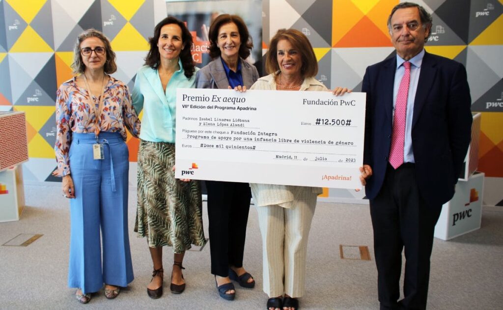 Fundación Integra ganadora de los premios Apadrina 2023