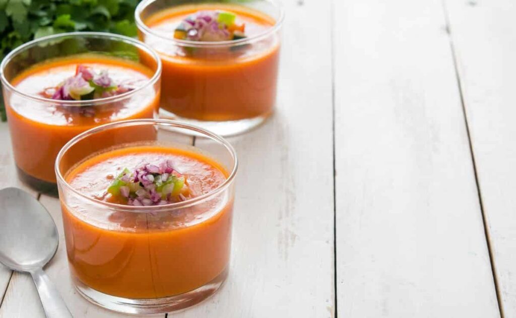 La receta original del gazpacho no llevaba tomate en sus orígenes