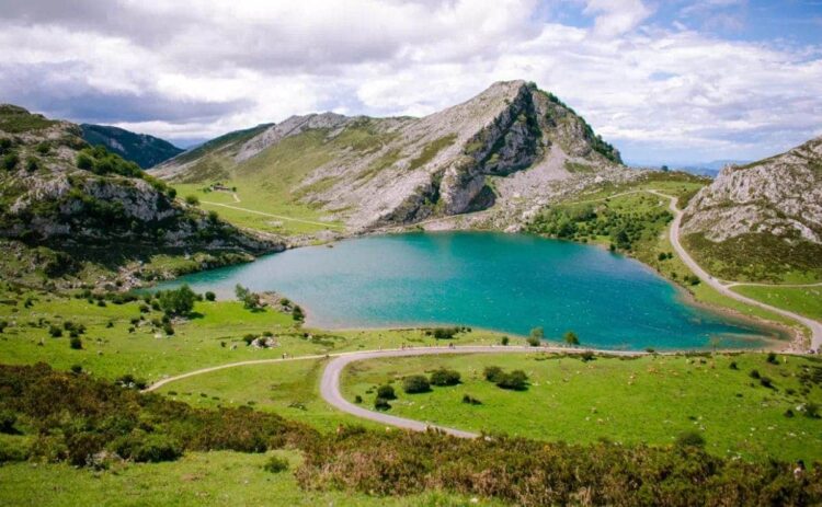 Lagos de Covadonga, una de las paradas del viaje a Asturias que ofrece Viajes El Corte Inglés