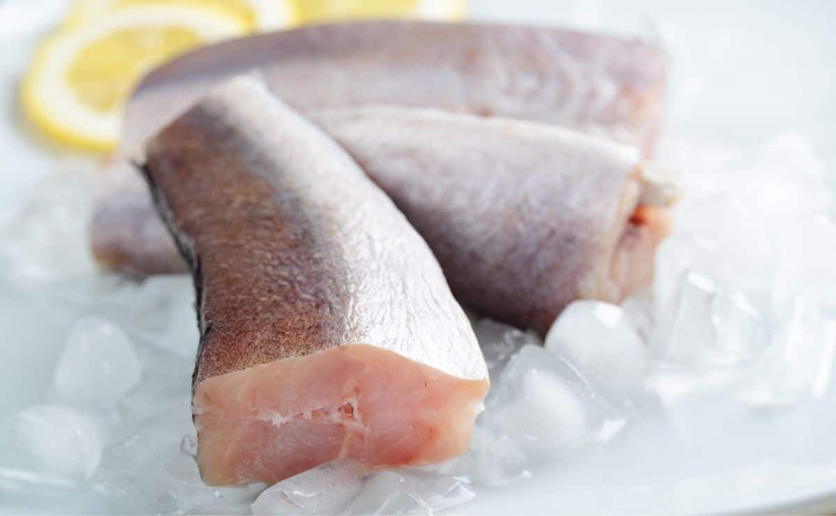 Con este sencillo truco el pescado congelado no pierde sabor y parece  fresco - Cadena Dial