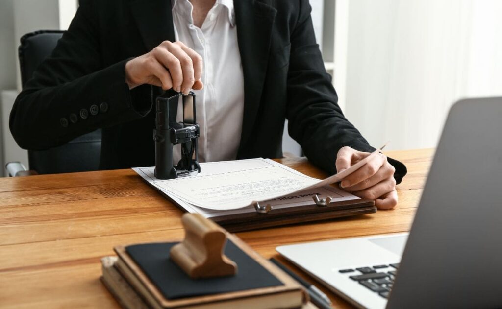 Los trabajadores autónomos no tendrán que acudir al notario para realizar estos trámites