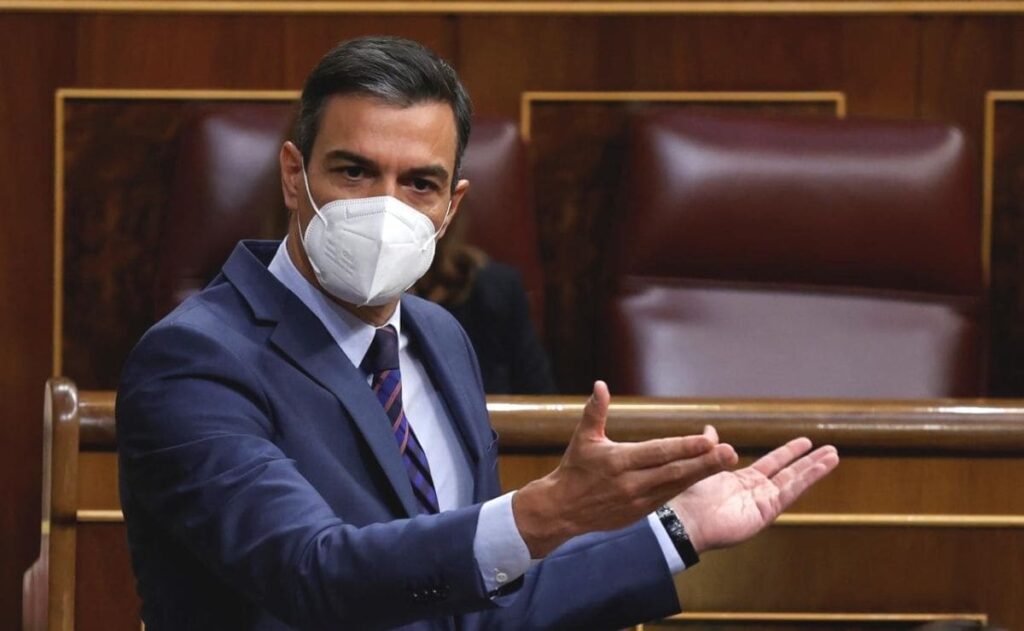 pedro sanchez constitucion reforma disminuido