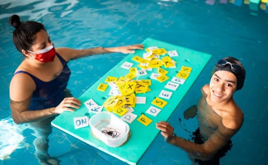 Programa Poseidón de la Fundación Lipoid que utiliza el agua como elemento de aprendizaje para los niños con discapacidad