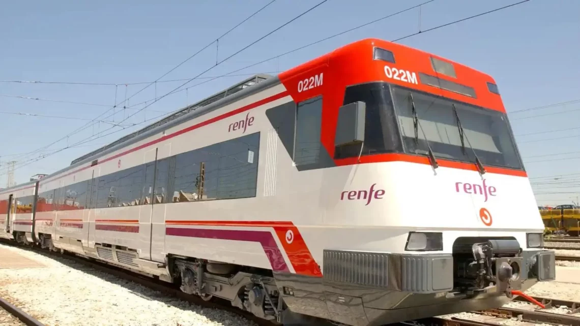 Renfe pone a la venta los abonos para viajar gratis hasta final de año