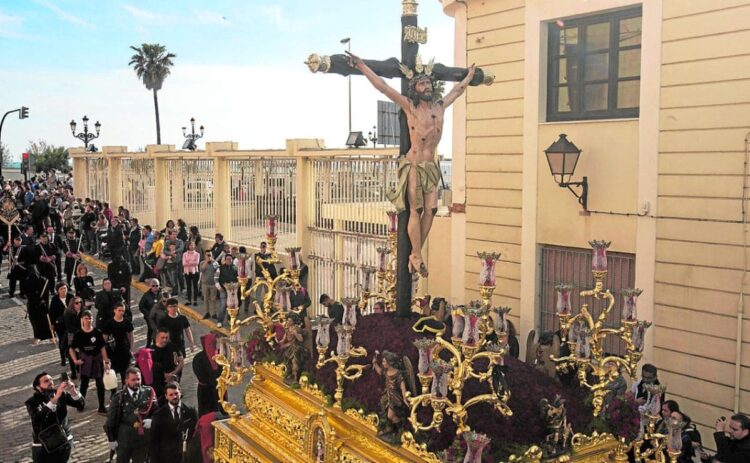 Estos son los días festivos por comunidad autónoma en Semana Santa