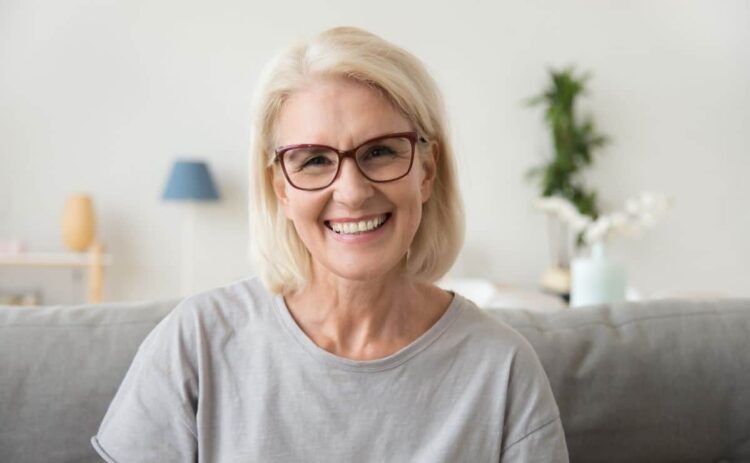 sonrisa dientes proteínas dental salud