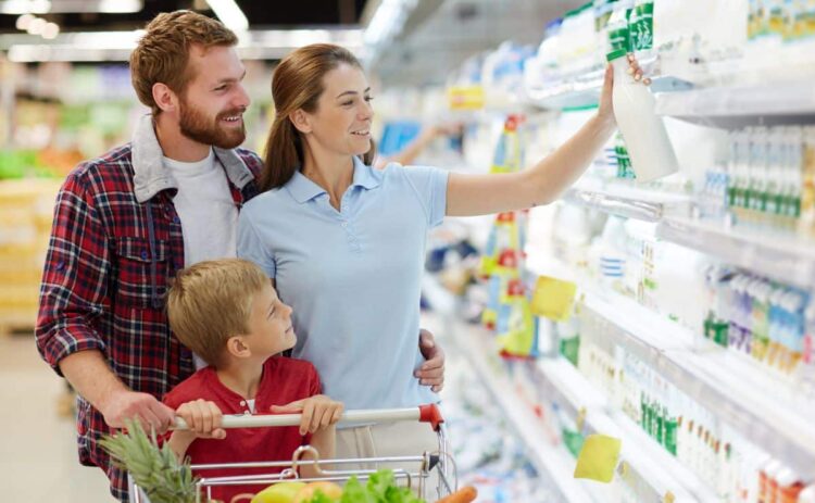 OCU desvela cuáles son los 10 supermercados más baratos de Cádiz