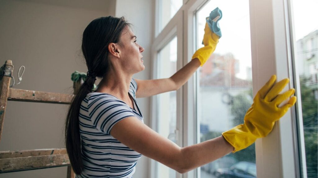 Truco con papel de aluminio para la ventana