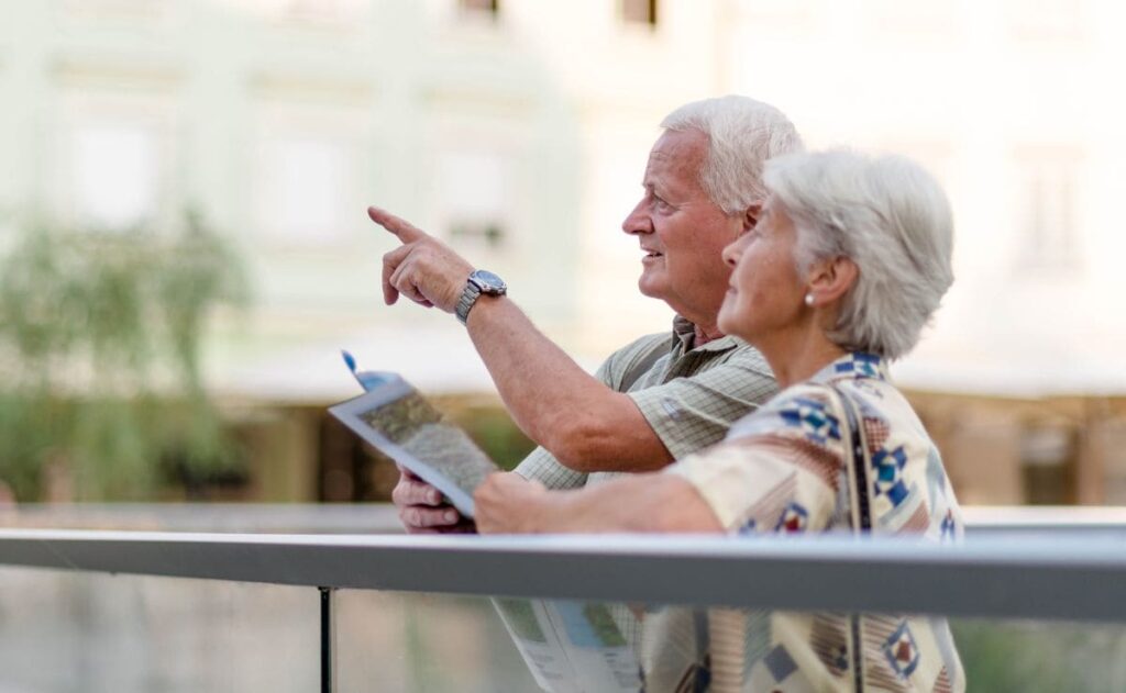 Personas mayores durante un viaje del turismo del IMSERSO