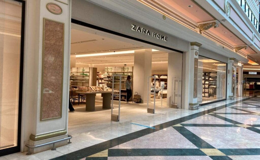 El bote de almacenaje de Navidad de Zara Home