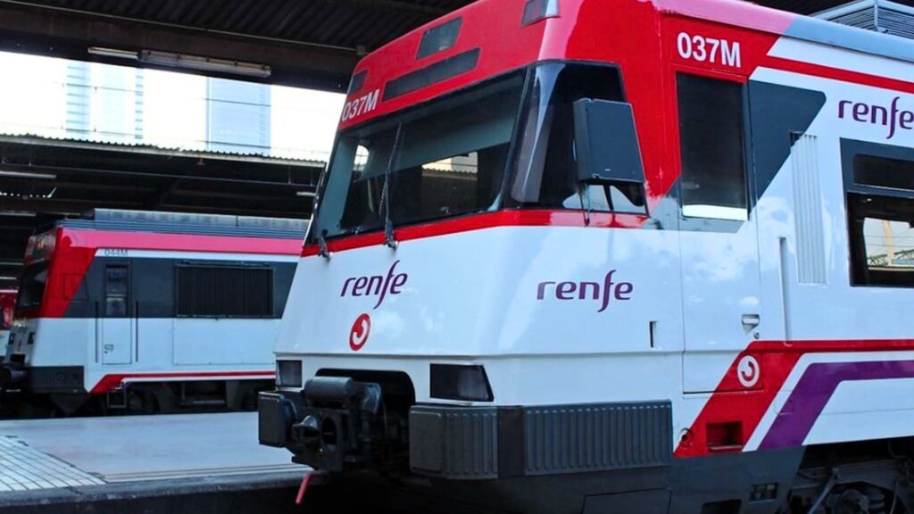 Renfe lanza campaña promocional con billetes más baratos en Navidad