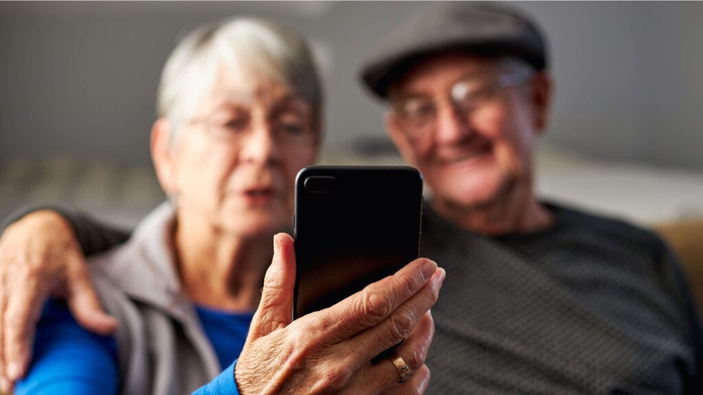 La vida de las personas mayores de 65 en Valencia cambia de forma radical por estas ventajas