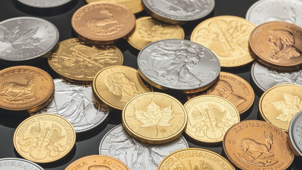 Un tesoro con más de mil monedas