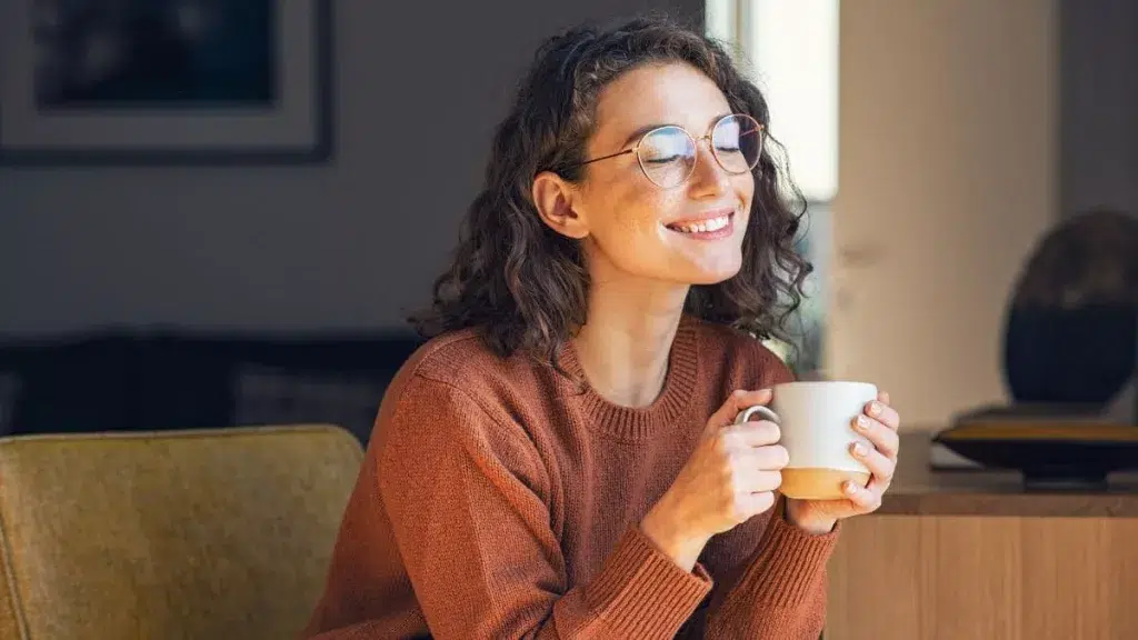 Disfruta de un buen café gracias a esta cafetera de Cecotec