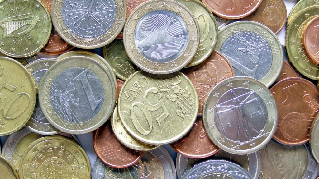 Existen monedas de euro por las que te pueden dar un buen dinero