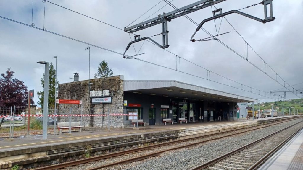 ADIF pone en marcha las obras de mejora de accesibilidad de la estación de Torrelavega en Cantabria