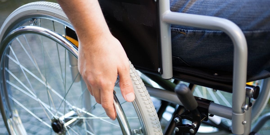 La Seguridad Social informa de como se puede obtener una silla de ruedas 