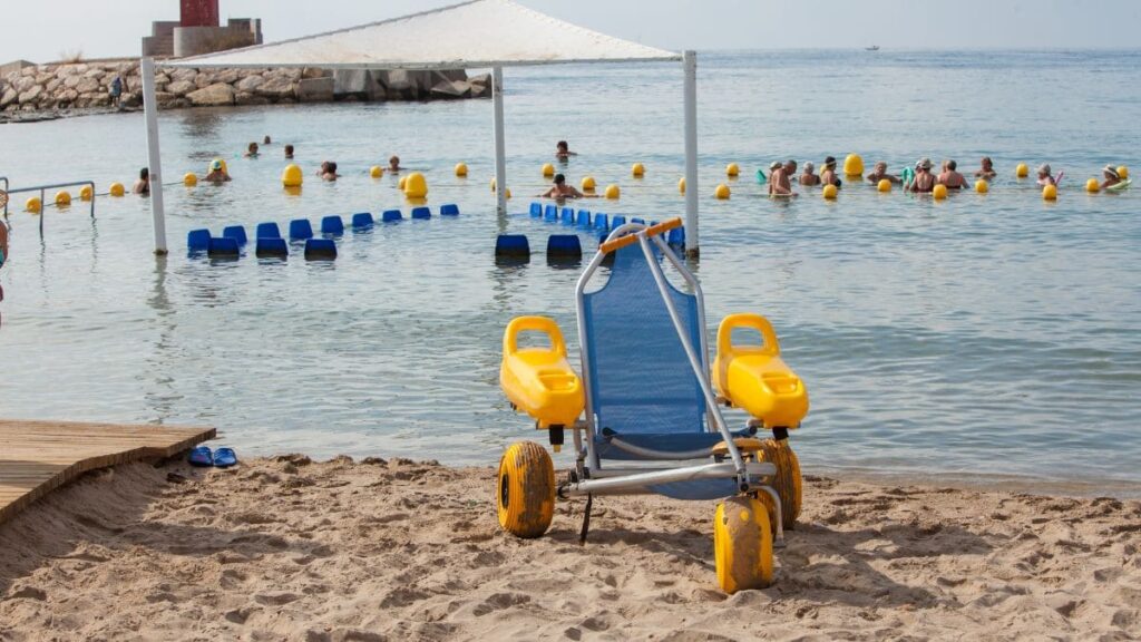 Zona de baño accesible para personas con discapacidad o personas mayores | ACUÁREA