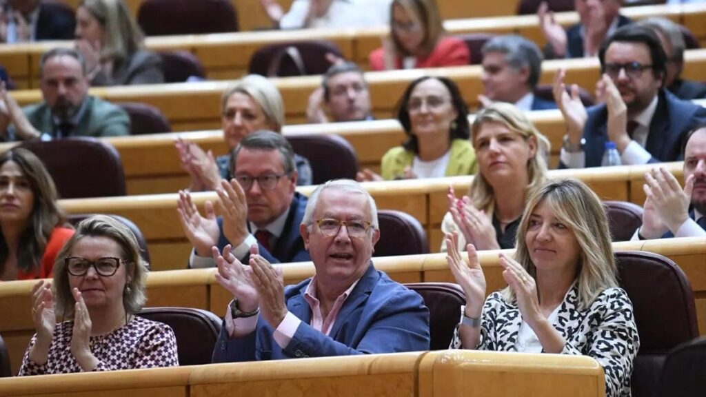 Ell Senado da luz verde a la ley de ayudas a víctimas de talidomida